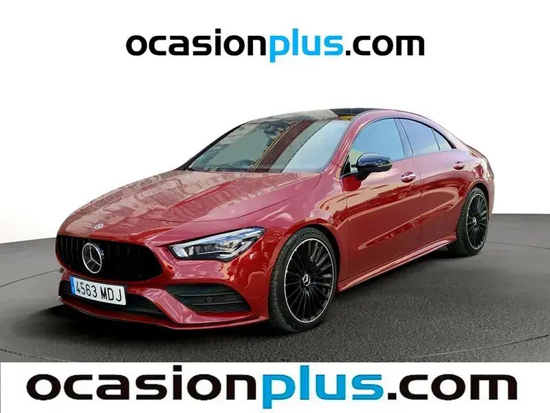 Rojo Usado 2023 Mercedes CLA200 AMG Berlina | 35.910 € (Caro) - Imagen 1/4