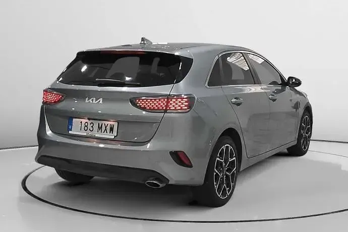 Usado Kia Ceed Style 101 CV (74 kW) 2025 Utilitario