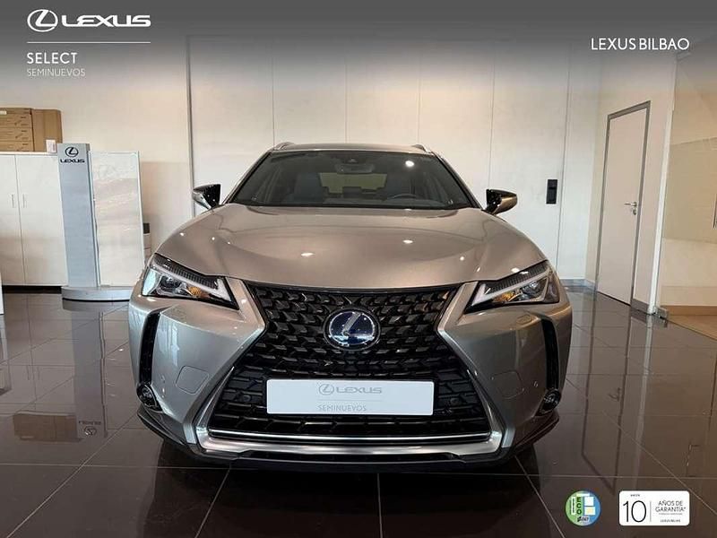 Usado Lexus UX 250h Business Edition 184 CV (135 kW) 2021 Plateado SUV
