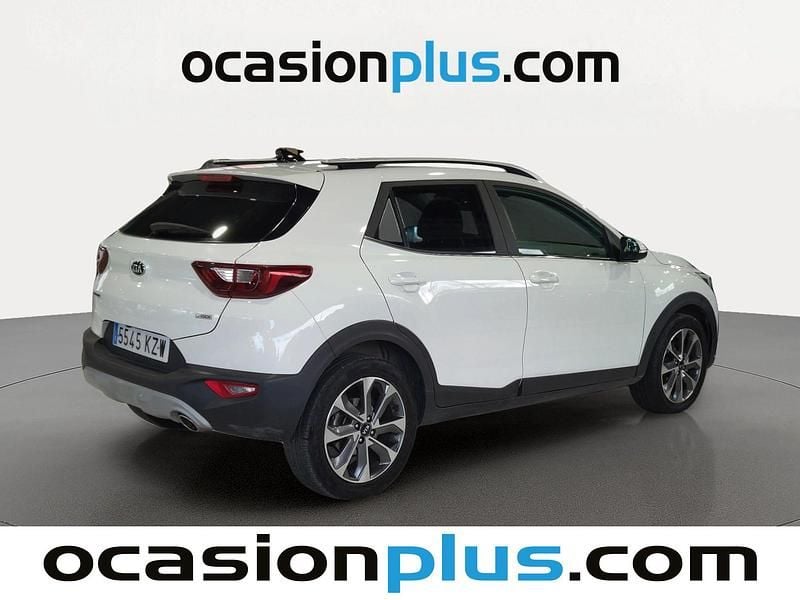 Usado Kia Stonic 101 CV (74 kW) 2019 Blanco SUV