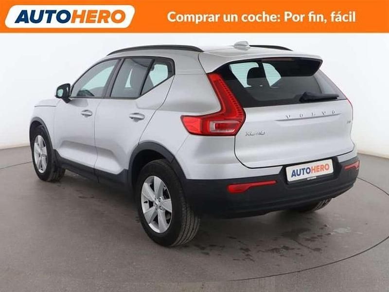 Usado Volvo XC40 151 CV (111 kW) 2018 Gris SUV