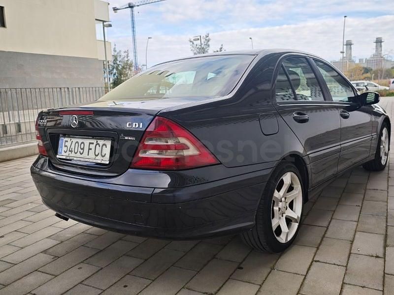Usado Mercedes C220 Sport Edition 150 CV (110 kW) 2006 Negro Berlina