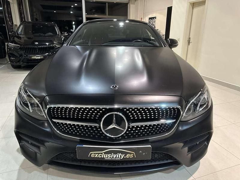 Usado Mercedes E300 245 CV (180 kW) 2017 Negro Coupe