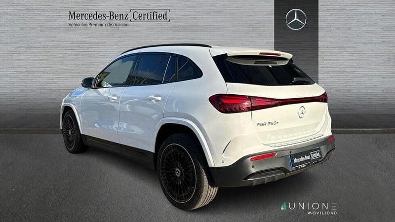 Nuevo Mercedes EQA250+ AMG line 139 kW (190 CV) 2025 Blanco SUV
