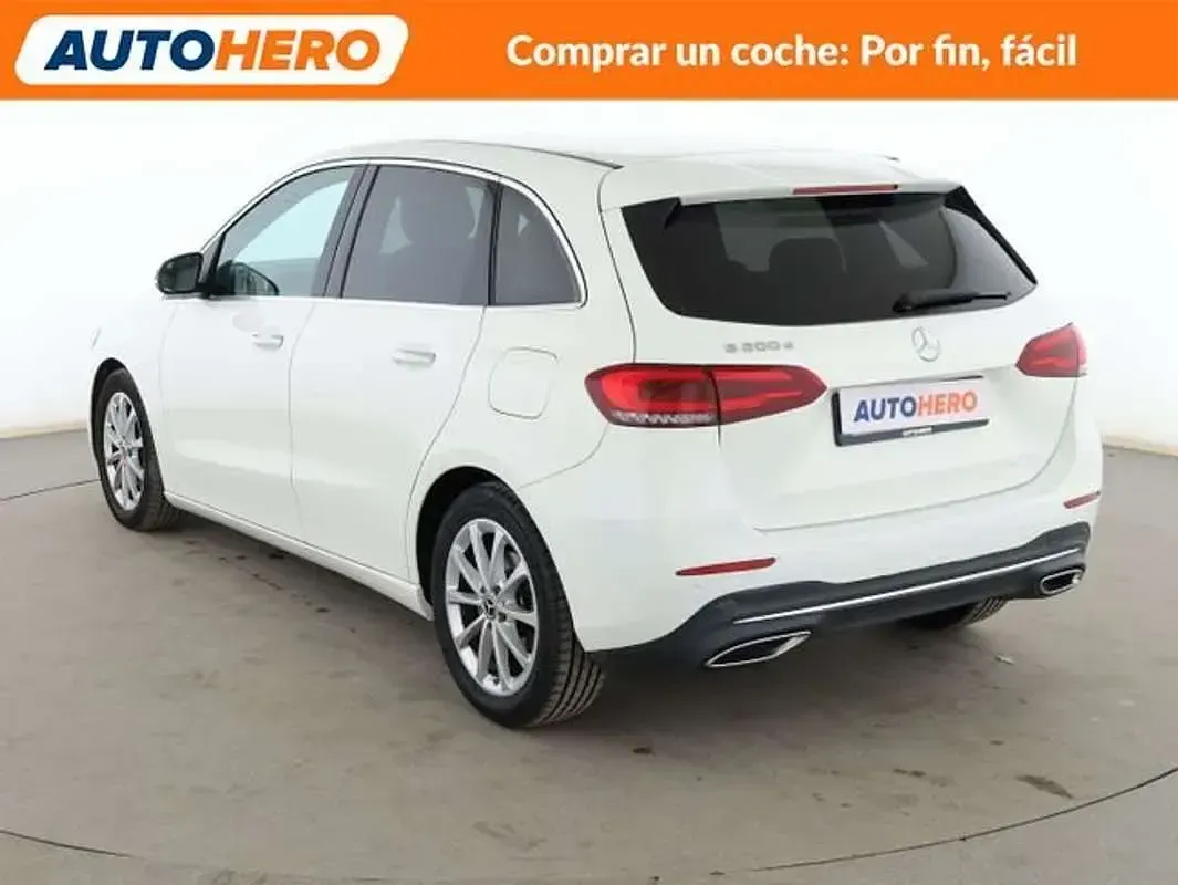 Usado Mercedes 200 Progressive 150 CV (110 kW) 2019 Blanco Berlina