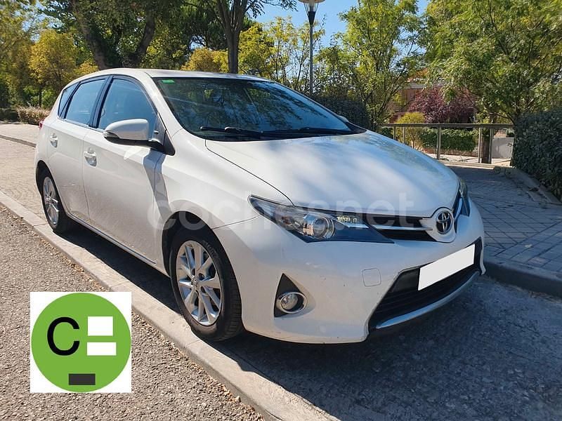 Blanco Usado 2014 Toyota Auris Active Berlina | 11.450 € (Precio justo) - Imagen 1/4