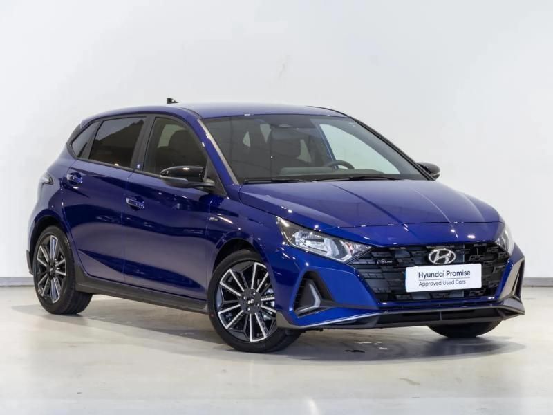 Azul Usado 2023 Hyundai i20 | 16.490 € (Precio justo) - Imagen 1/4