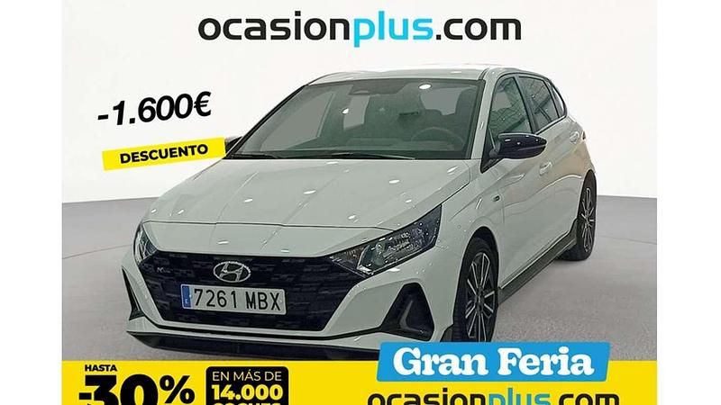 Blanco Usado 2022 Hyundai i20 Utilitario | 15.446 € (Precio justo) - Imagen 1/4