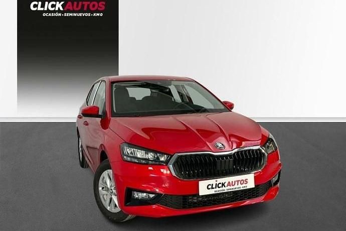 Usado Skoda Fabia Ambition 110 CV (80 kW) 2024 Negro Utilitario