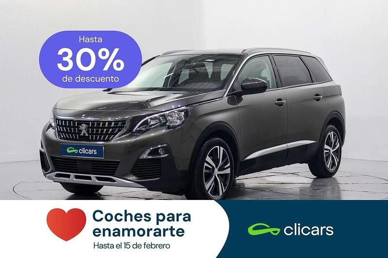 Usado Peugeot 5008 Allure 131 CV (96 kW) 2020 Gris SUV