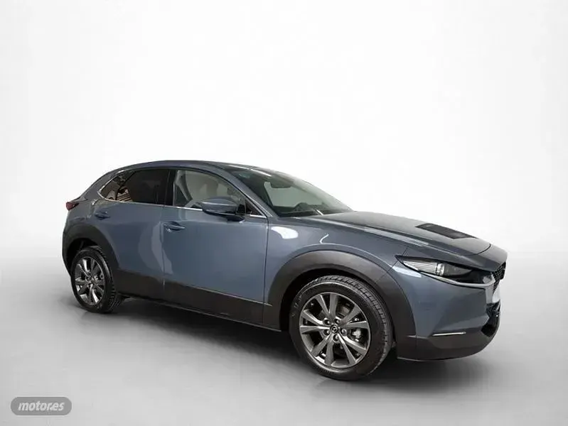 Usado Mazda CX-30 186 CV (136 kW) 2022 Gris / plateado SUV