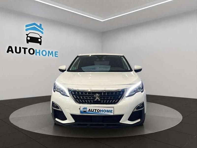 Usado Peugeot 3008 Active 131 CV (96 kW) 2018 Blanco SUV