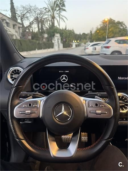 Usado Mercedes GLA180 136 CV (100 kW) 2022 Negro SUV