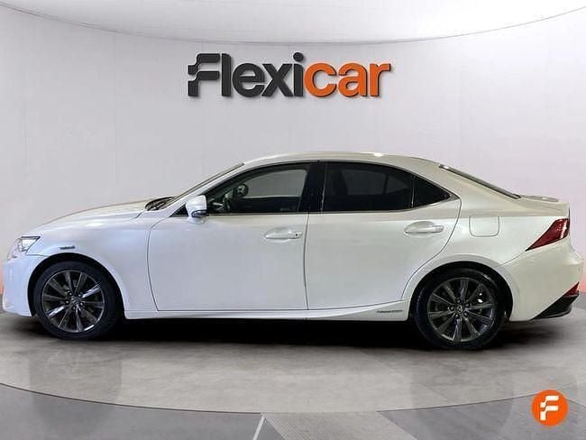 Usado Lexus IS300h Executive Line 223 CV (164 kW) 2016 Blanco Berlina