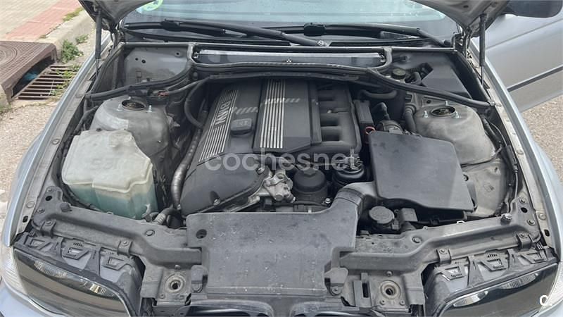 Usado BMW 325 192 CV (141 kW) 2001 Gris / plata Berlina