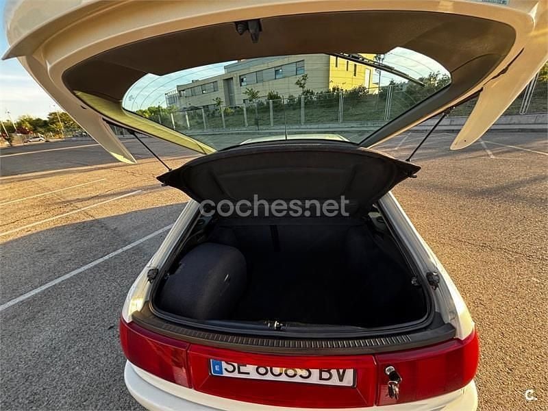 Usado Audi Coupé 175 CV (128 kW) 1992 Blanco Coupe