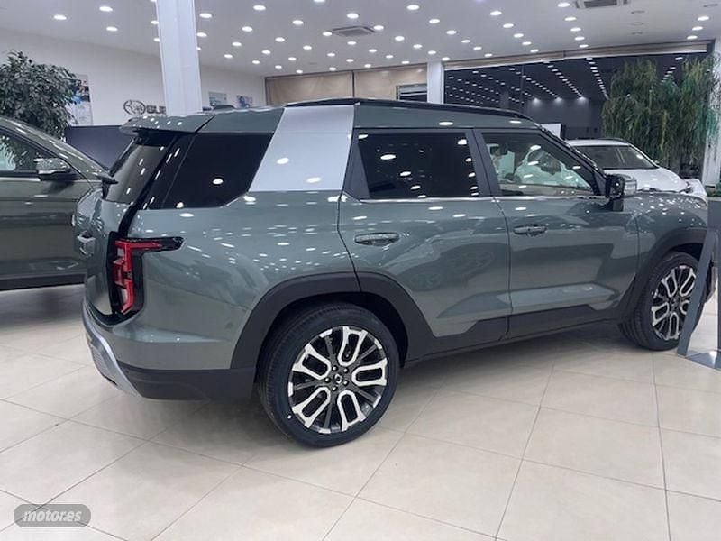 Verde Nuevo 2025 Ssangyong (KGM) Torres SUV | 26.595 € - Imagen 1/4