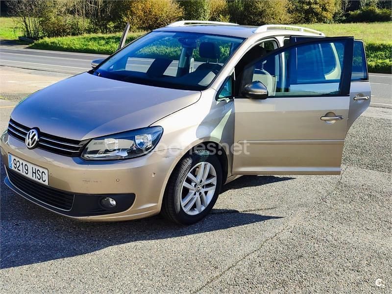 Marrón Usado 2013 VW Touran Sport Monovolumen | 9899 € (Precio justo) - Imagen 1/4