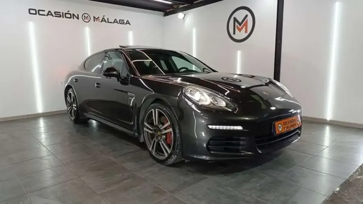 Usado Porsche Panamera 250 CV (183 kW) 2014 Gris Utilitario