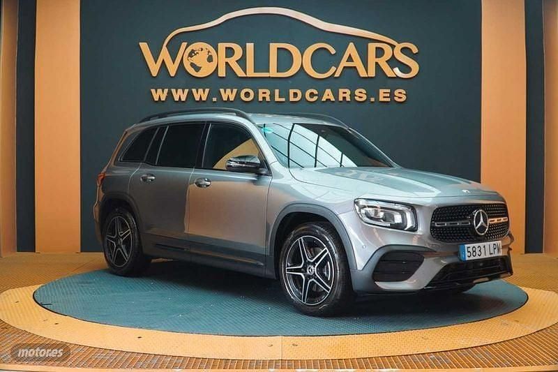 Usado Mercedes GLB200 163 CV (119 kW) 2021 Gris / plata SUV