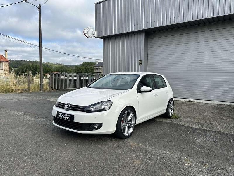 Blanco Usado 2011 VW Golf VI Sportline Utilitario | 13.900 € (Caro) - Imagen 1/4