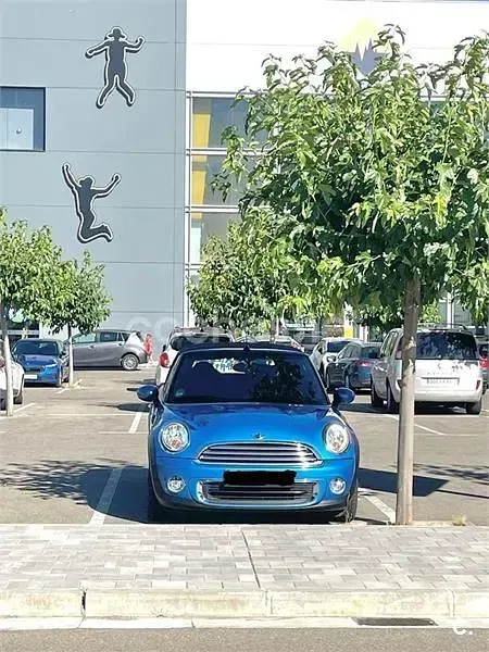 Usado Mini One Cabriolet 98 CV (72 kW) 2011 Azul Descapotable
