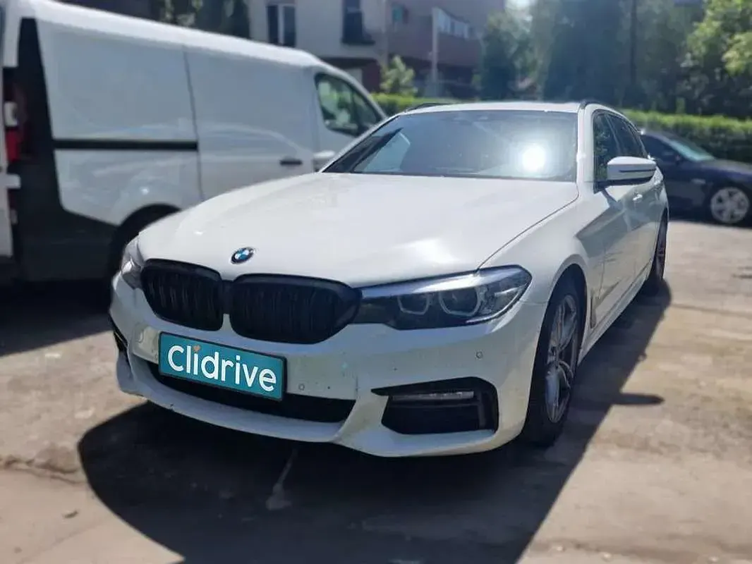 Usado BMW 535 313 CV (230 kW) 2019 Azul Familiar