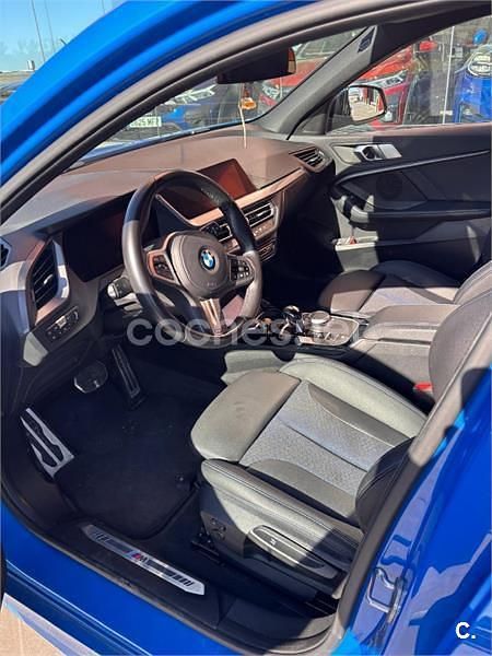 Usado BMW 118 136 CV (100 kW) 2021 Azul Utilitario