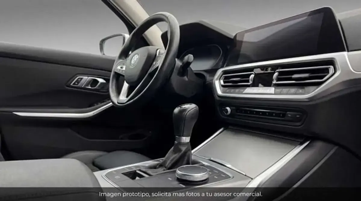 Usado BMW 318 150 CV (110 kW) 2022 Blanco Berlina