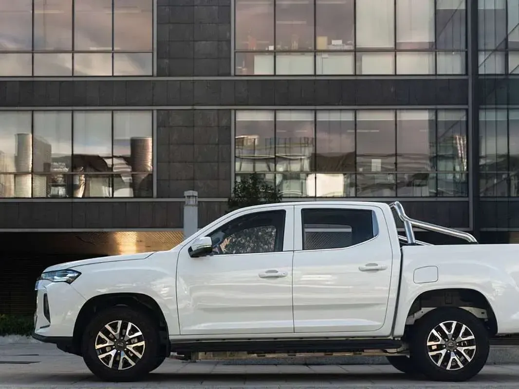Usado Maxus T90 130 kW (177 CV) 2025 Blanco Pickup/Camioneta