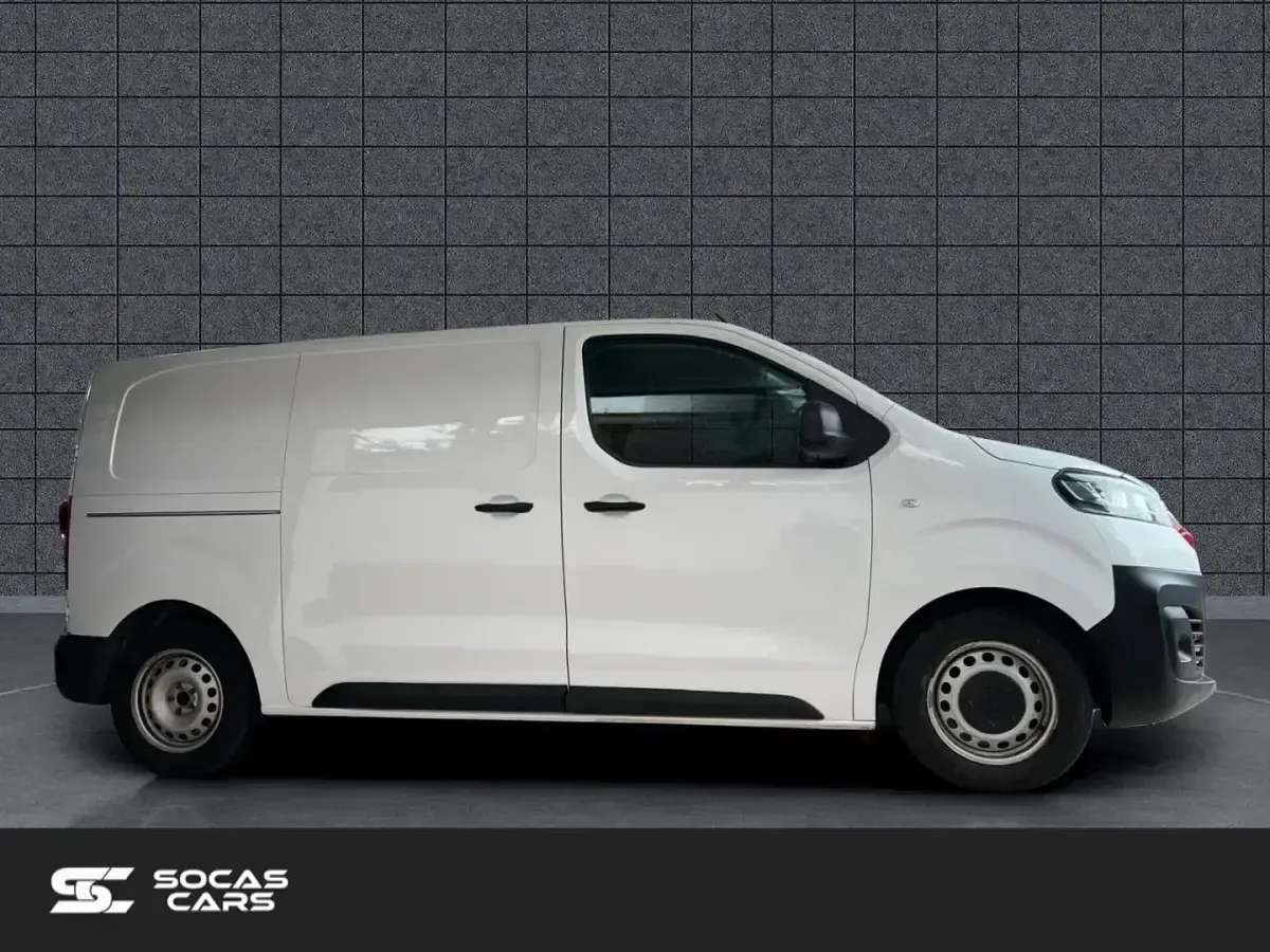 Usado Opel Vivaro-e Combi 102 CV (75 kW) 2022 Blanco Monovolumen