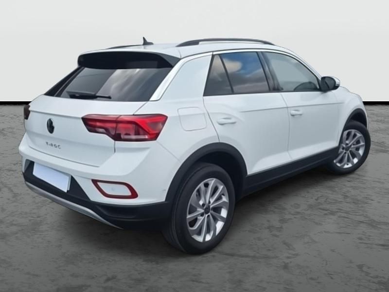 Usado VW T-Roc 116 CV (85 kW) 2025 Blanco puro SUV