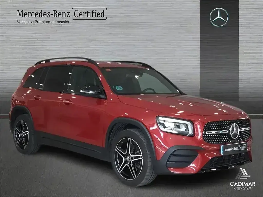Usado Mercedes GLB200 150 CV (110 kW) 2021 Rojo SUV