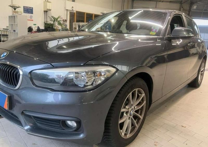 Gris Usado 2016 BMW 116 Advantage Utilitario | 13.899 € (Precio justo) - Imagen 1/4
