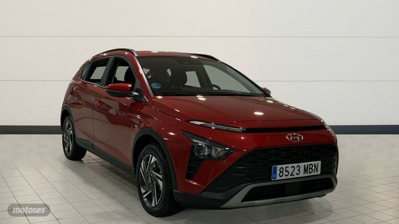 Usado Hyundai Bayon 100 CV (73 kW) 2022 Rojo SUV