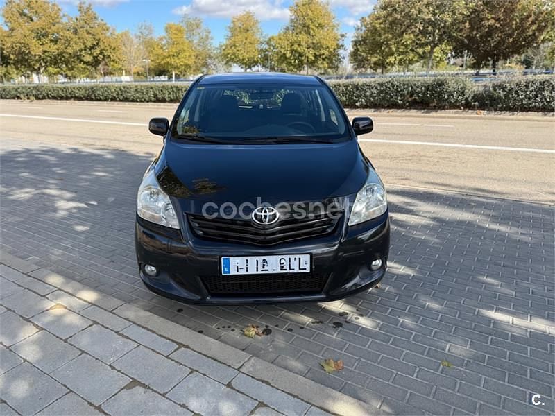 Negro Usado 2010 Toyota Verso Active Monovolumen | 5990 € (Buen precio) - Imagen 1/4