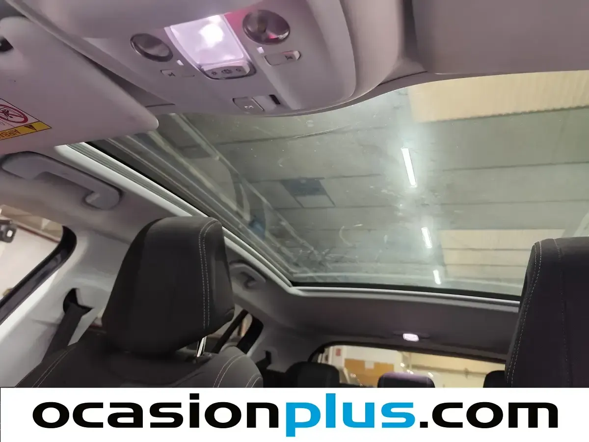 Usado Peugeot 308 Allure 125 CV (91 kW) 2013 Azul Utilitario
