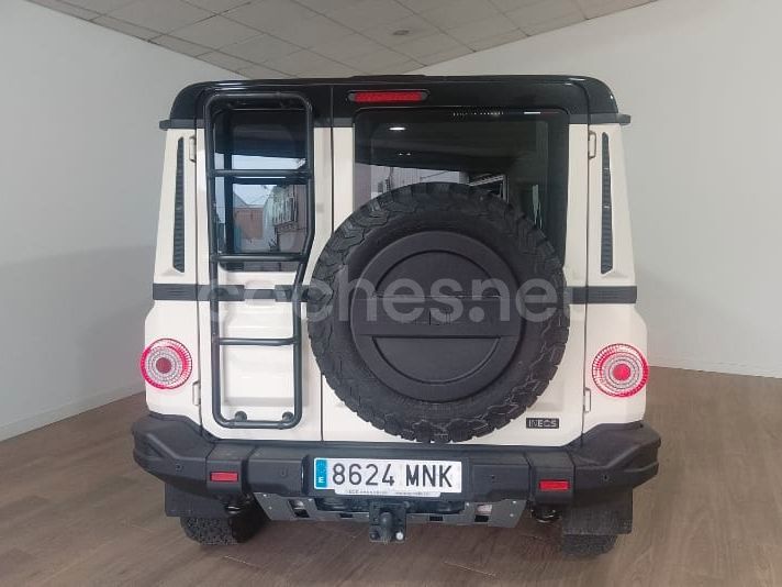 Usado Ineos Grenadier 249 CV (183 kW) 2024 Blanco Familiar