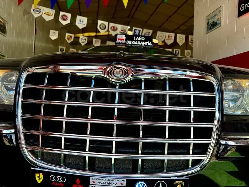 Usado Chrysler 300C 218 CV (160 kW) 2007 Negro Berlina