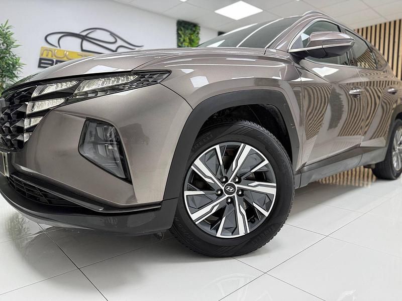 Usado Hyundai Tucson 150 CV (110 kW) 2023 Marrón SUV