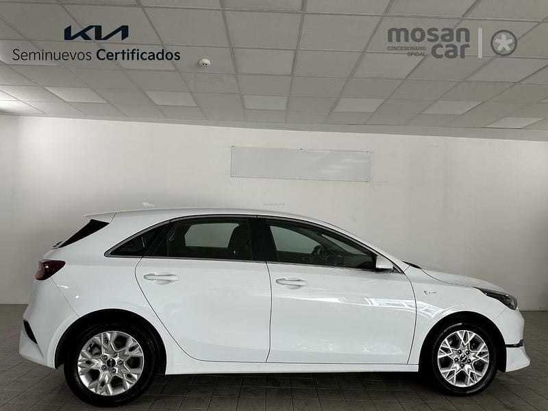 Usado Kia Ceed 120 CV (88 kW) 2024 Otro Utilitario