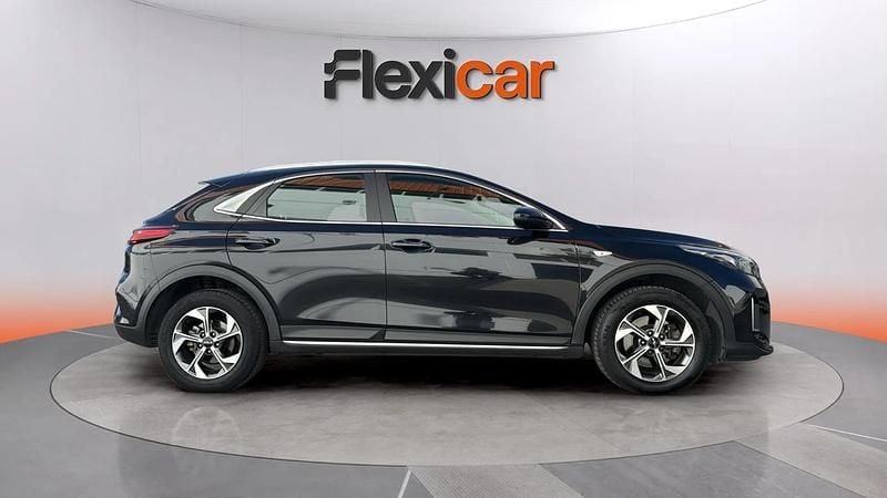 Usado Kia XCeed 120 CV (88 kW) 2023 Negro SUV