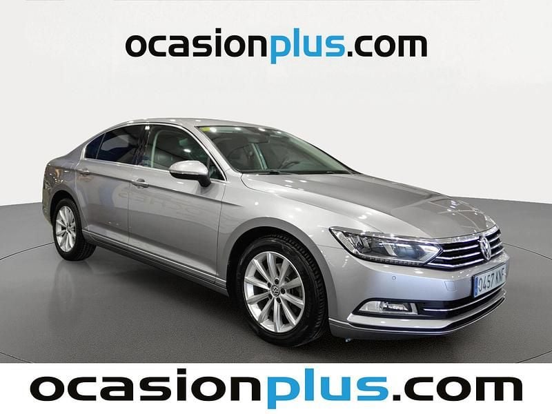 Begagnad VW Passat Advance 150 HK (110 kW) 2018 Grå Sedan