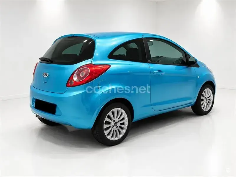 Usado Ford Ka Titanium 69 CV (50 kW) 2010 Azul Utilitario