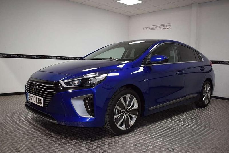 Usado Hyundai Ioniq Style 140 CV (102 kW) 2018 Azul Utilitario