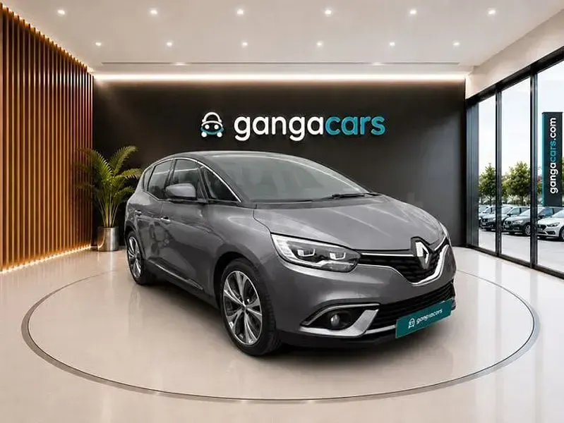 Usado Renault Scénic LIMITED 140 CV (102 kW) 2020 Gris / plata Monovolumen