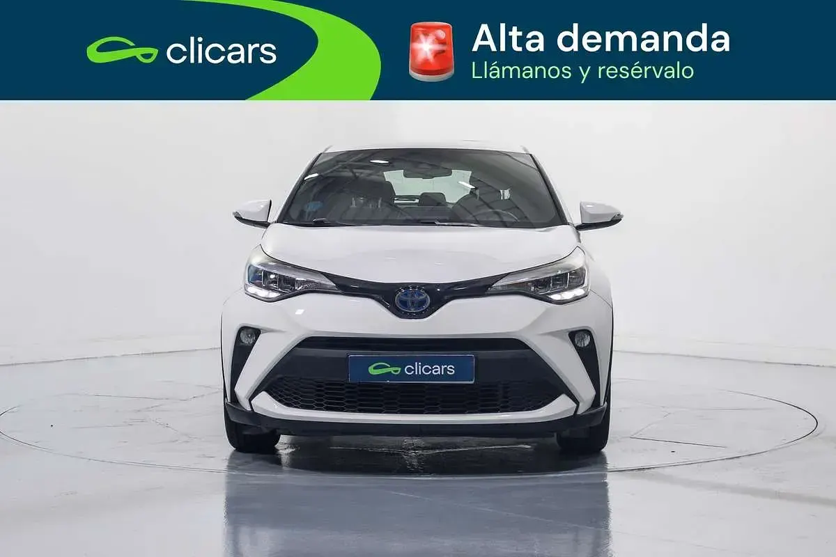 Usado Toyota C-HR Active 98 CV (72 kW) 2023 Blanco SUV