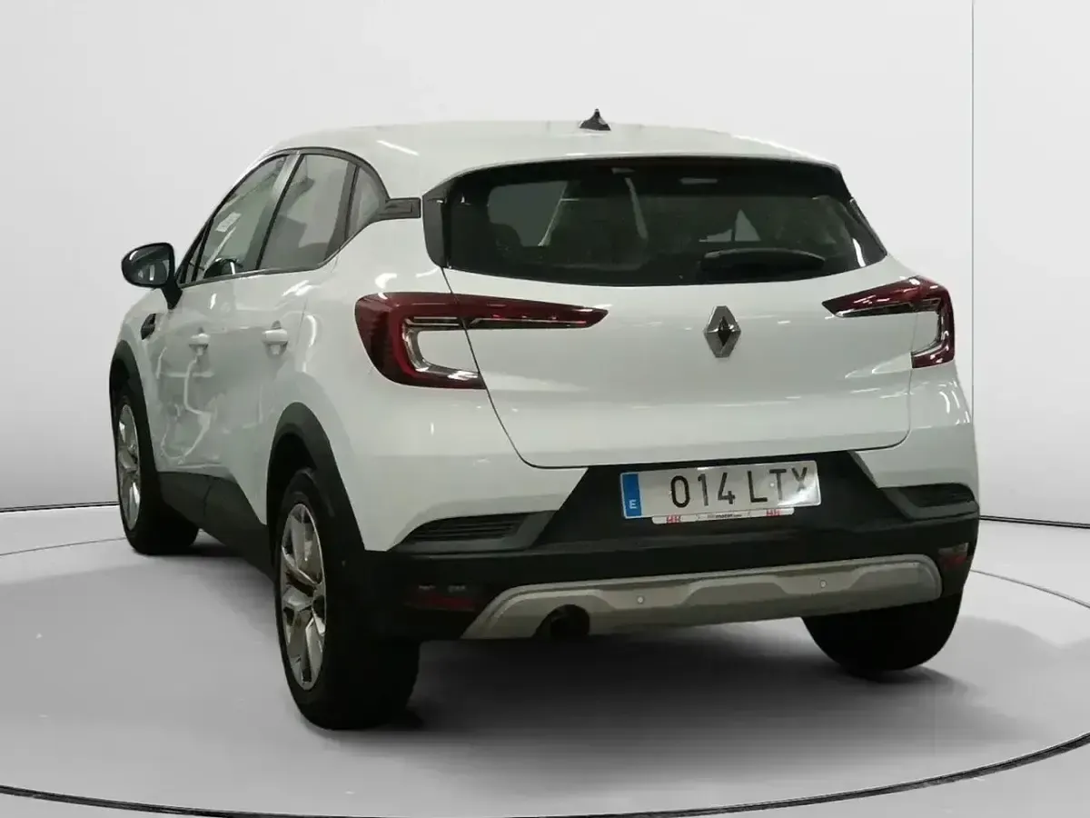 Usado Renault Captur Intens 101 CV (74 kW) 2021 Blanco SUV
