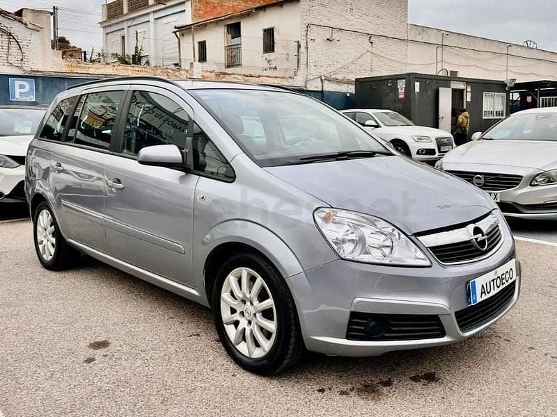 Usado Opel Zafira Cosmo 120 CV (88 kW) 2010 Gris / plata Monovolumen
