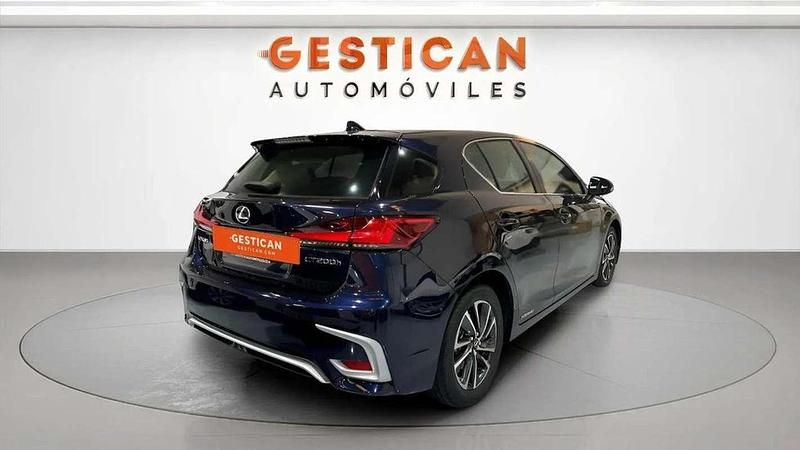 Usado Lexus CT200h Executive Line 136 CV (100 kW) 2018 Azul Utilitario